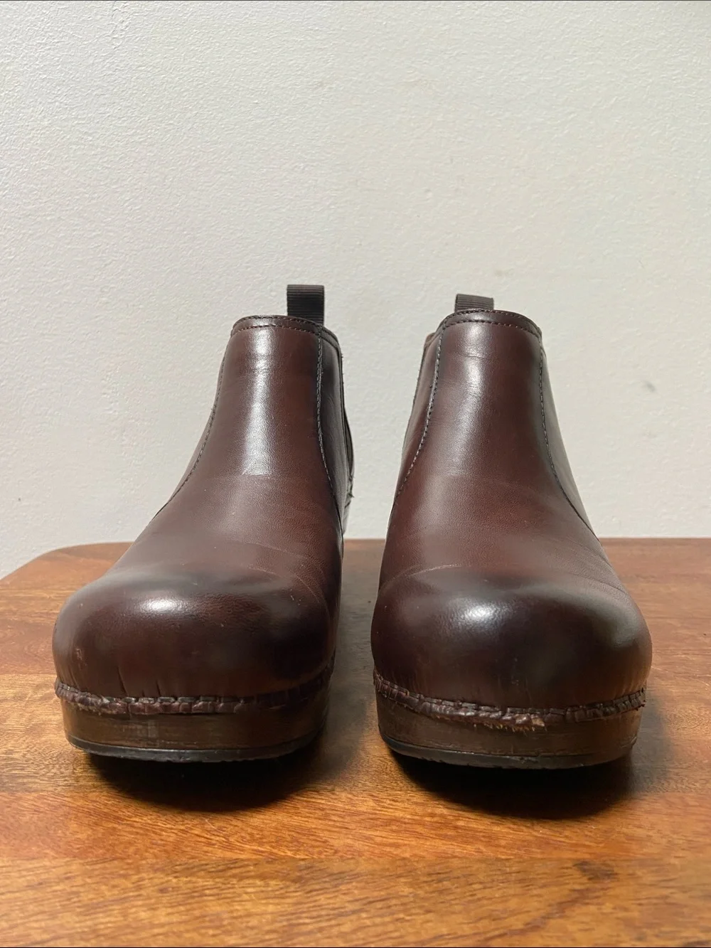 Dansko Women's Frankie Chelsea Boots in Antique Brown Leather